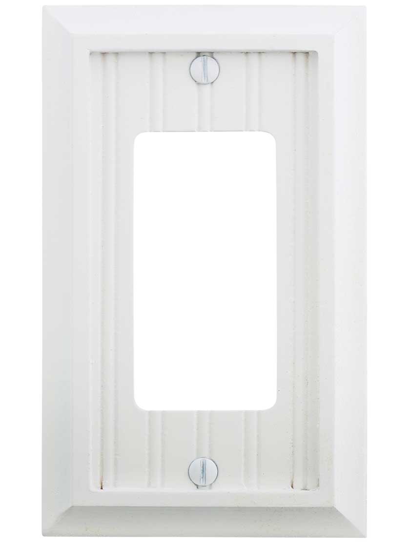 Alternate View of Cottage White Wood Single-GFI Switch Plate.