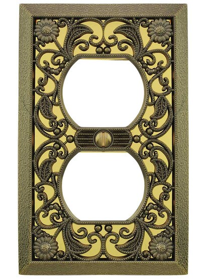 Alternate View of Filigree Single-Duplex Cover Plate.