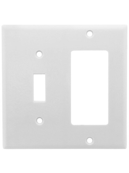 Leviton Toggle/Decora Cover Plate in White.