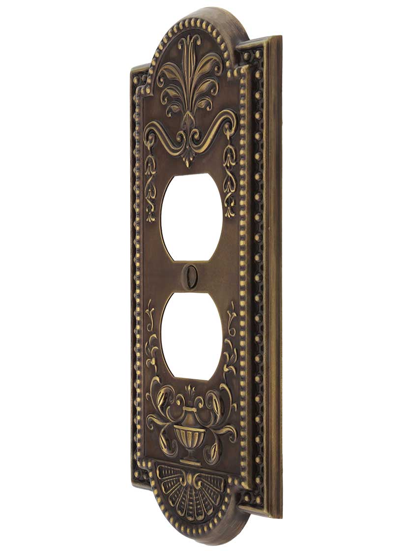 Como Single Duplex Cover Plate in Antique-By-Hand