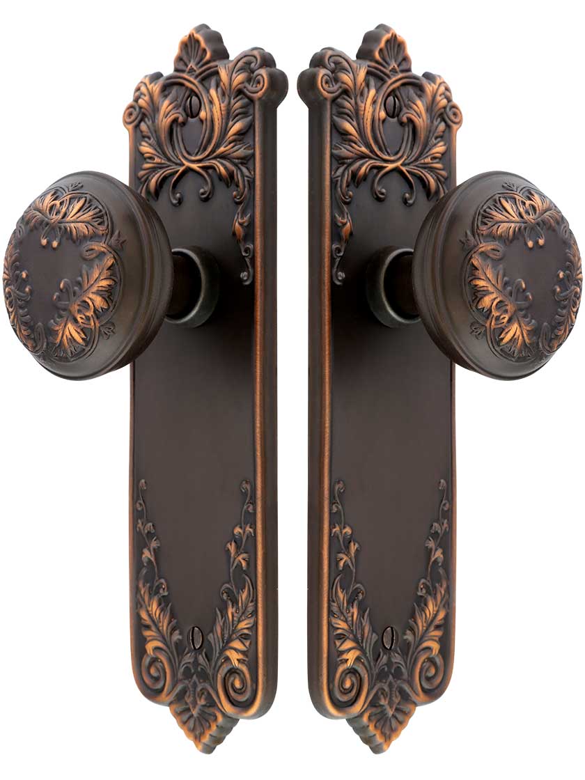 Alternate View of Lorraine Door Set With Matching Knobs in Oil-Rubbed Bronze.