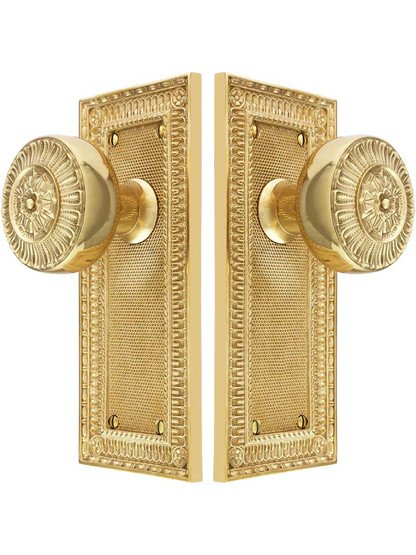 Pisano-Design Door Set with Matching Knobs