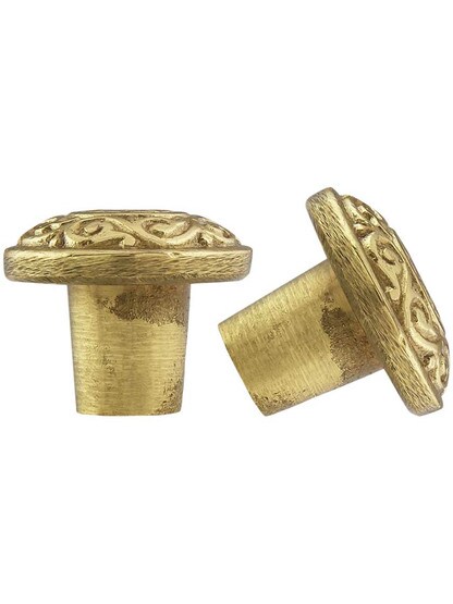 Alternate View of Decorative Cast Brass Screen Door Latch Set.