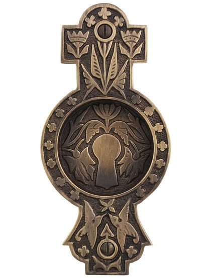Alternate View of Hummingbird Pocket-Door Pull without Keyhole in Antique-by-Hand.