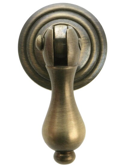 Small William and Mary Pendant Pull In Antique-By-Hand Finish