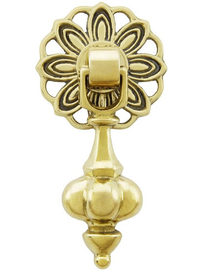 Small William and Mary Pendant Pull With Floral Back Plate