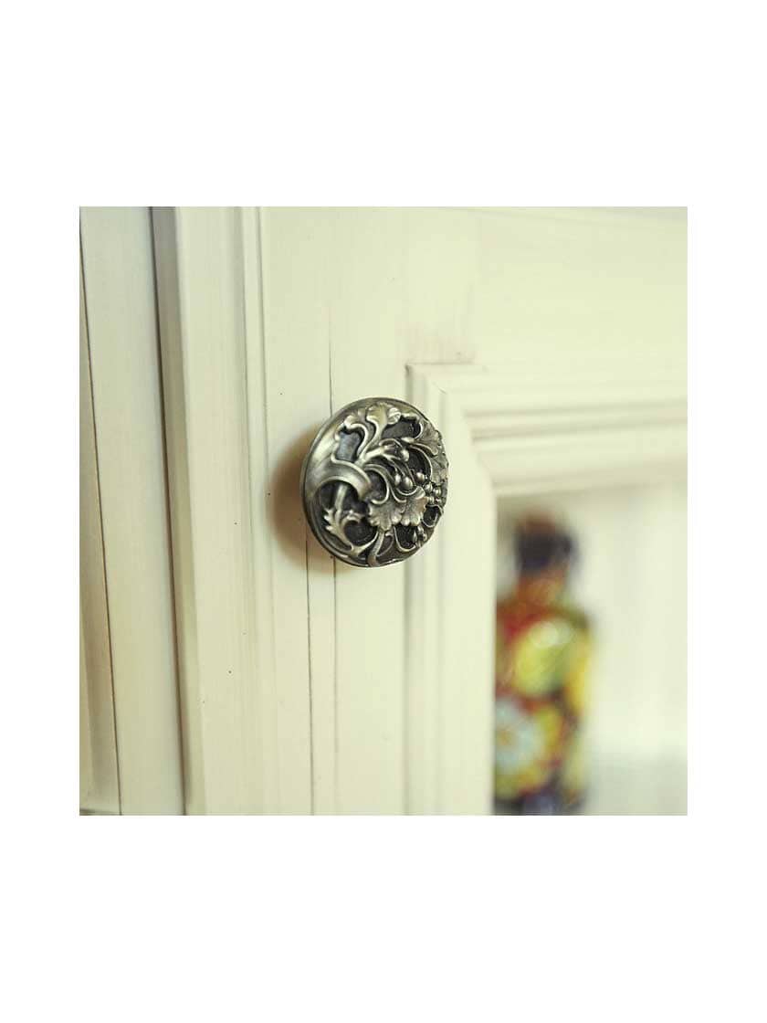 Alternate View of Ginkgo Leaf Cabinet Knob - 1 3/8 inch Diameter.