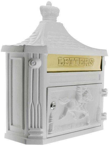Horseman Cast-Aluminum Mailbox.