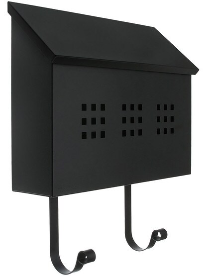 Arts and Crafts Decorative Steel Horizontal Mailbox in Black.