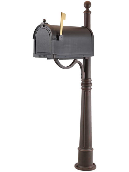 Berkshire Curbside Mailbox with Ashland Post in Copper.