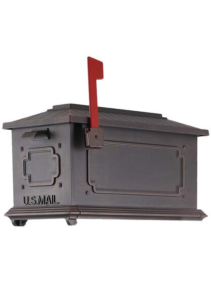 Kingston Curbside Mailbox in Copper.