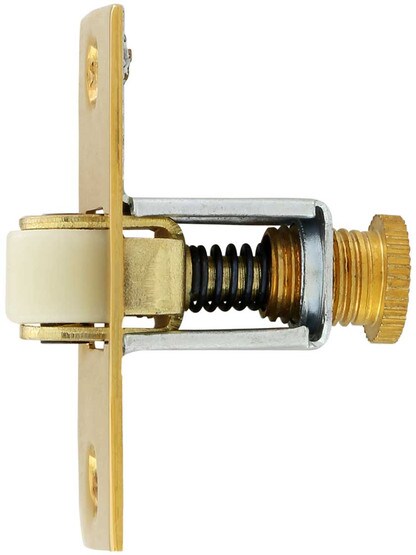 Alternate View of Square Corner Roller Catch.