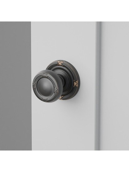 Ribbon and Reed Door Set With Matching Knobs