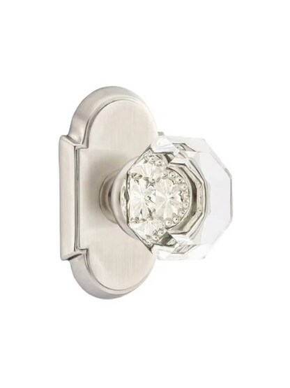 Arched Rosette Set With Old Town Crystal Glass Knobs