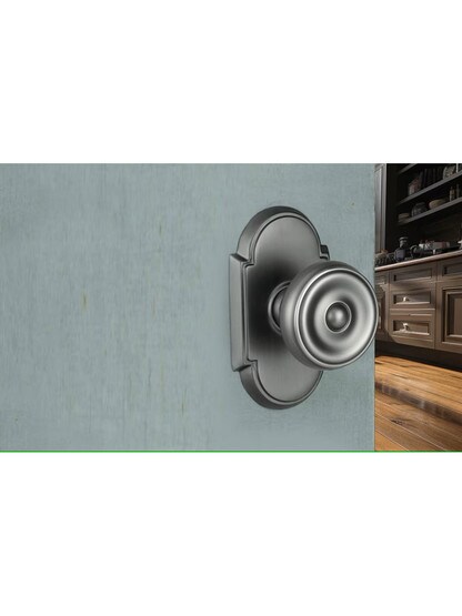 Arched Rosette Set With Waverly Knobs