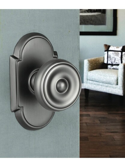 Arched Rosette Set With Waverly Knobs