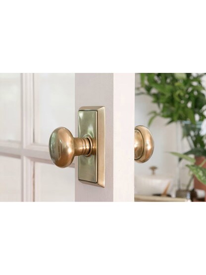 Providence Door Set With Round Brass Knobs