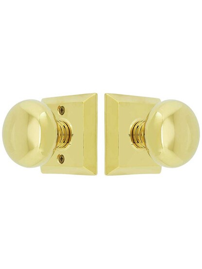 Alternate View of Quincy Rosette Door Set with Providence Knobs.