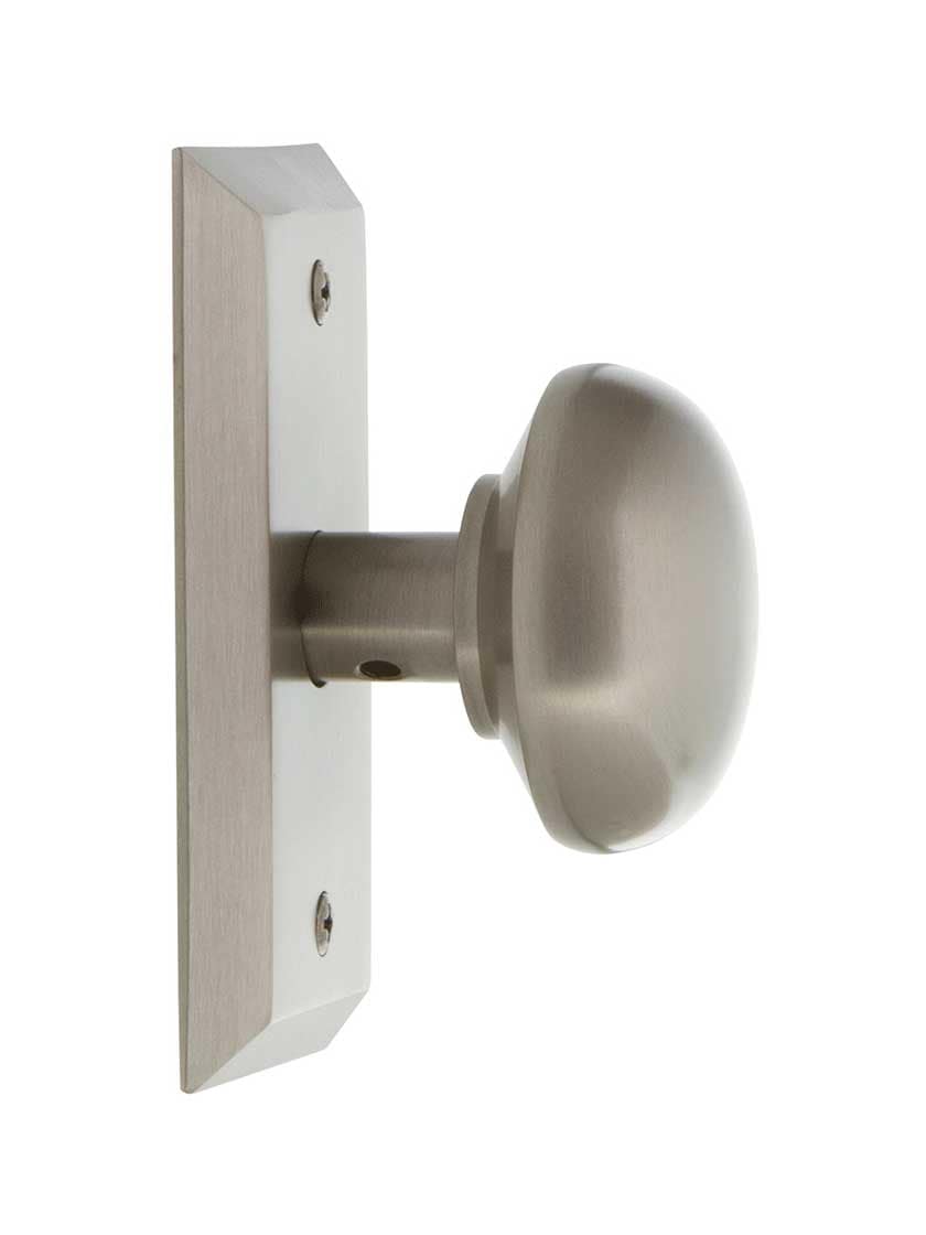Alternate View 3 of New York Rosette Door Set with Classic Round Knobs.