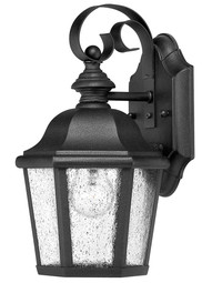 Edgewater 6 inch Outdoor Wall Sconce in Black.