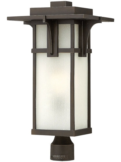 Manhattan Outdoor Post / Pier Light In Olde Bronze