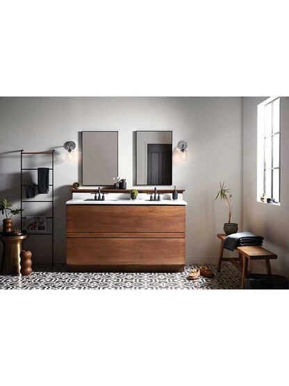 Alternate View of Fritz 1-Light Bath.
