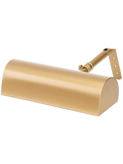 Traditional 8 inch Picture Light - Title 20 Compliant in Gold.