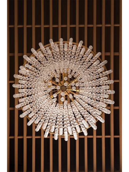 Royalton Medium Pendant