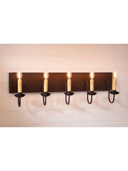 Alternate View of Colonial 5-Light Bath Bar.