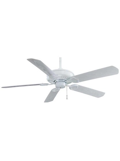 Sundowner 54 inch Ceiling Fan in White.