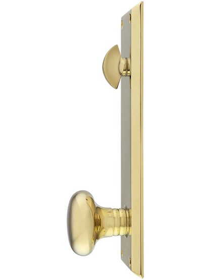 Alternate View of Quincy Entry Door Set with Providence Knobs.