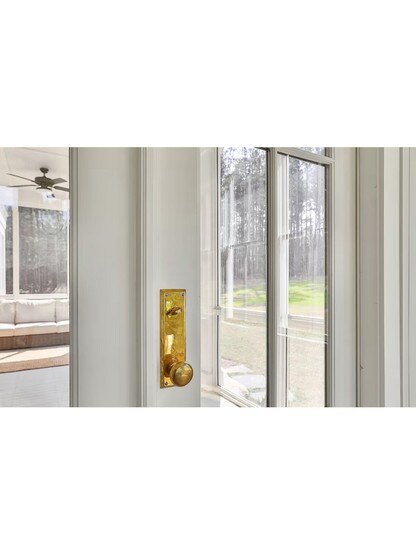 Quincy Entry Door Set with Providence Knobs