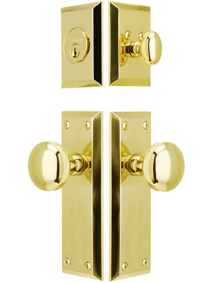 Grandeur "Fifth Avenue" Entry Set With Fifth Avenue Knobs