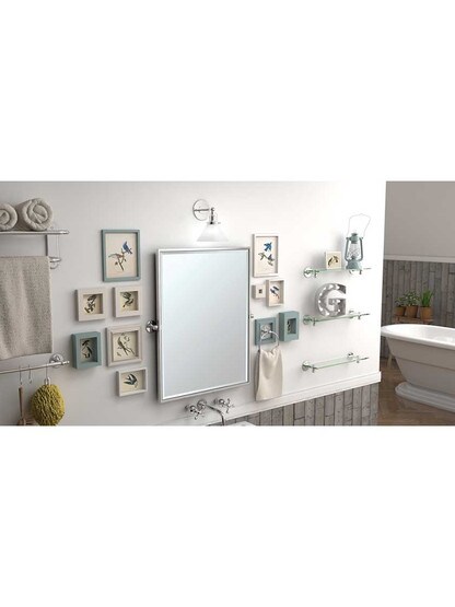 Alternate View of Caf√© Towel Bar.