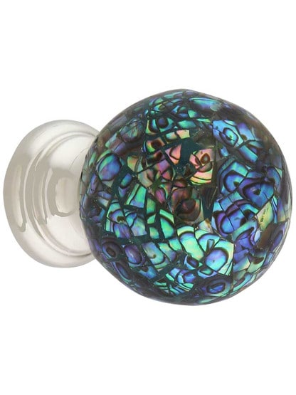 Globe Cabinet Knob with Imperial Shell - 1 1/4 inch Diameter.