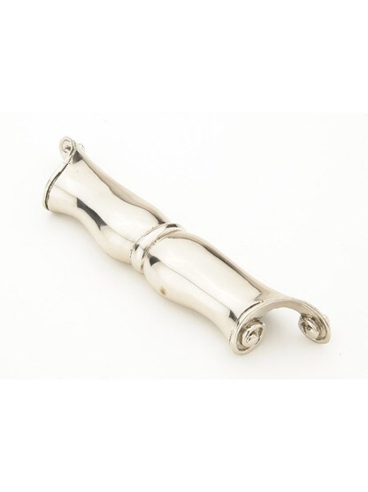 French Court Cup Pull - 6 1/2" Center-to-Center