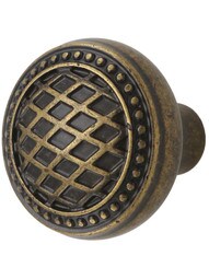 Trevi Round Knob - 1 5/16" Diameter