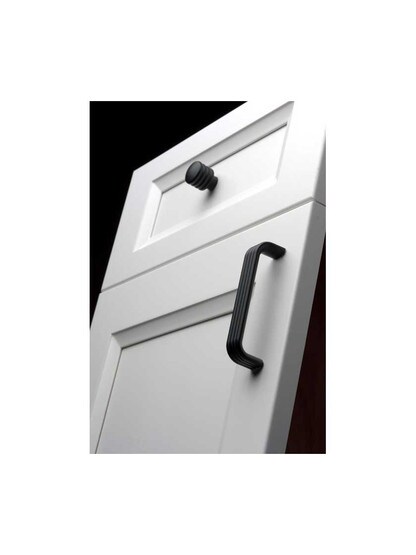 Alternate View of Sanctuary II Deco Knob - 1 inch Diameter.