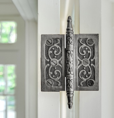 Decorative door hinges for your bedroom doors