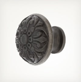 Romantic style knobs and pulls