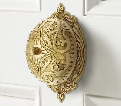 The Historic Charm of Hand-Turn Doorbells