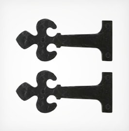 Fleur-de-lis dummy strap hinges